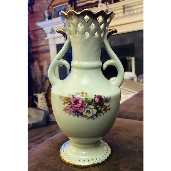 Vtg “French Bouquet” Scroll Handles Gold Guilted Urn Style MCM Flared Reticulate - Picture 3 of 8